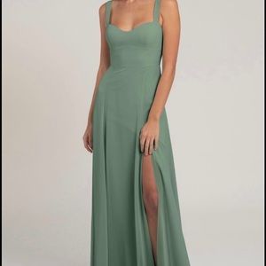 BRAND NEW NEVER WORN Bridesmaid/Formal Dress